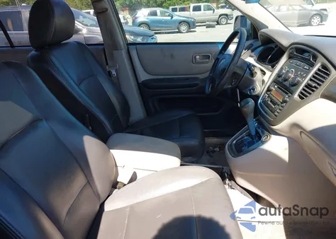 2001 Toyota Highlander V6 from USA, damaged, VIN JTEGF21A510010990